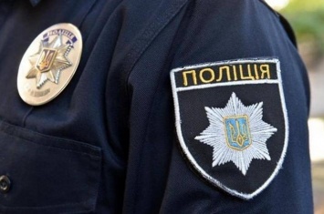 На Луганщине полицейских подозревают в незаконном завладении авто