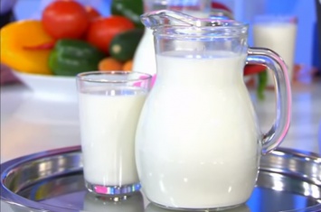 Не молоком единым: диетологи рассказали, какие еще продукты богаты кальцием
