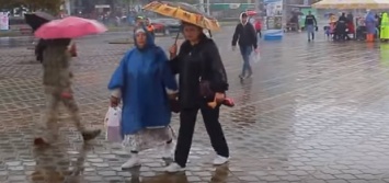 Украину зальет дождями: синоптики дали обнадеживающий прогноз, пожары потушит стихия