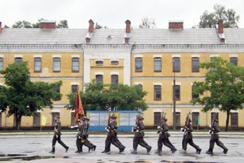 Курсант съездил к маме: в военном институте Житомира вспыхнул COVID-19