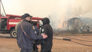 В Житомирской области полиция расследует масштабные пожары в пяти районах
