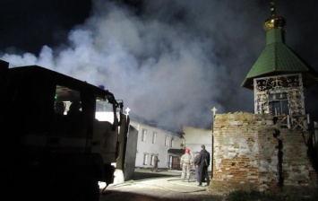На Сумщине горел женский монастырь