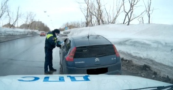 В Воркуте водителя арестовали на 7 суток за тонировку