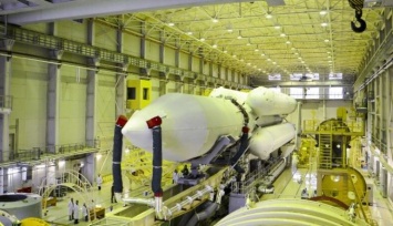 «Роскосмос» хочет получить на создание ракеты «Ангара» в 2,5 раза больше денег