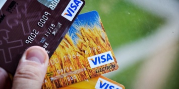 Мужчина продиктовал реквизиты своей карточки «сотруднику банка» и лишился 7800 рублей