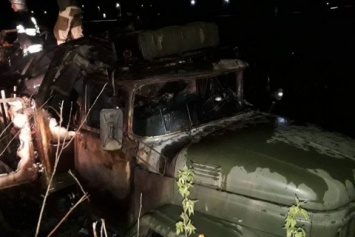 В военном грузовике во Львовской области сгорел мужчина