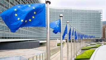 ЕС думает над новым «планом Маршалла» для восстановления туристической отрасли