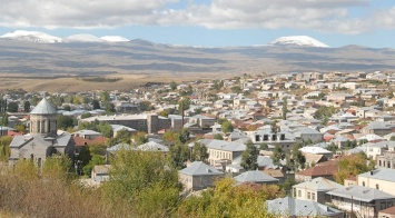 В Армении сотни людей устроили самосуд в больнице Гавара