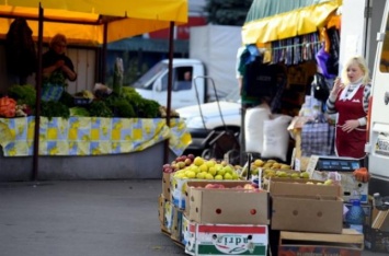 В Украине начинают работать продовольственные рынки - решение Кабмина