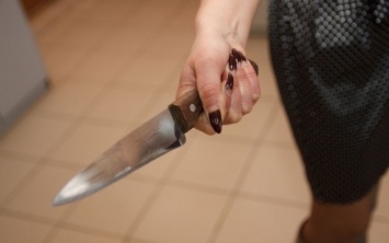 В Новой Каховке семейный конфликт между супругами закончилась ножевым ранением