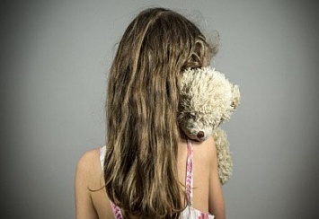 «Насиловали дочь для порно»: в суд передан обвинительный акт на горе-родителей