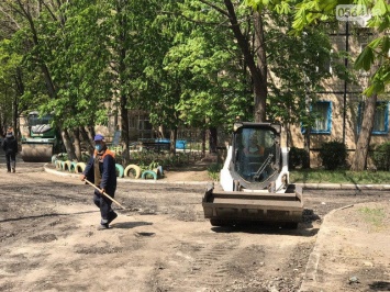 В Украине запустили проект "Дороги и работа" и ищут дорожников на минимальную зарплату - 9670 гривен