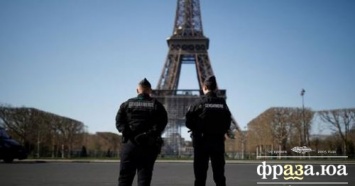 Во Франции решили продлить тотальный карантин