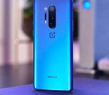 Экран OnePlus 8 Pro невозможно починить прошивками