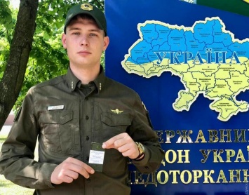 Одесский пограничник трижды отказался от крупных взяток и досрочно получил новое звание