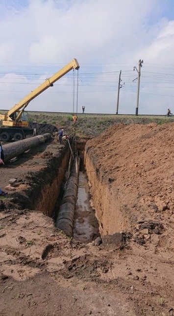 В Мирнограде подходят к концу работы по строительству "Новогродовского водовода"