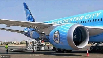 Тематический самолет "Манчестер Сити" во время пандемии возит мясо из Африки в Эмираты, - СМИ