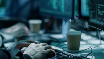 Хакеры РФ забрасывают госучреждения "коронавирусными" письмами, СБУ остановила 103 кибератаки