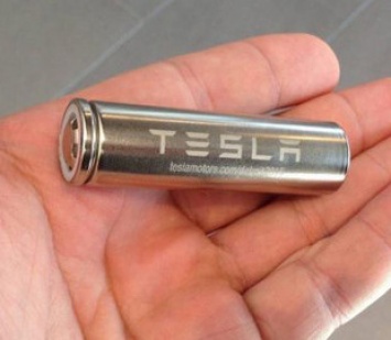 Tesla будет производить собственные аккумуляторы: компания закупила оборудование