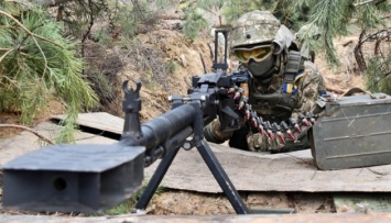 Украинских военных по стандартам НАТО тренируют четыре иностранные миссии