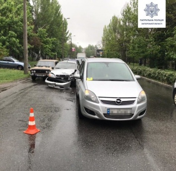 В Запорожье за день водителю выписали три протокола: за ДТП и два за пьяную езду, - ФОТО