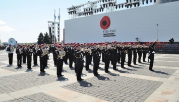 Оркестры Украины и США сыграли онлайн к 75-летию Победы