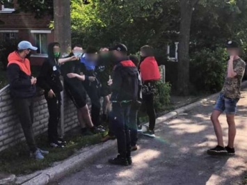 В Харькове банда подростков ради забавы избивала прохожих