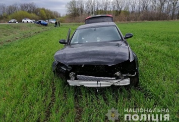 Полиция ищет свидетелей ДТП, в котором погибли водитель и пассажирка