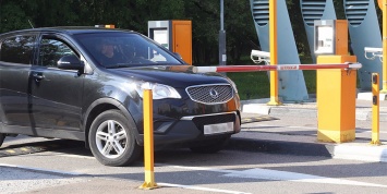 Москвичам посоветовали дистанционно продлять парковочные разрешения