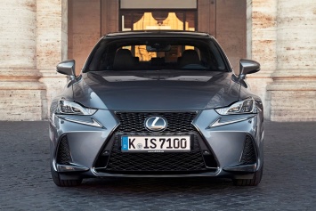 Lexus IS скоро сменит поколение