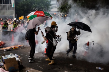 В Гонконге вынесен первый приговор по статье о массовых беспорядках