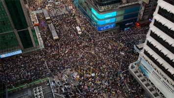 В Гонконге впервые приговорили к заключению протестующего против власти