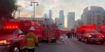 Взрыв и сильный пожар: во время ликвидации возгорания в Лос-Анджелесе были ранены 11 пожарных (ВИДЕО)
