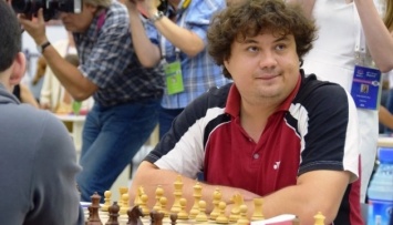 Украинец Антон Коробов смог одолеть шахматного короля Карлсена