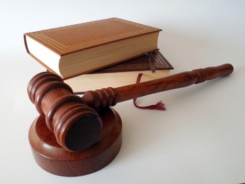 Житель Симферополя пойдет под суд за подделку водительских прав