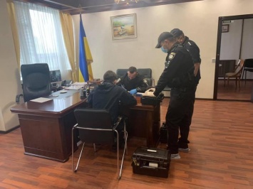 Неизвестные проникли в кабинет заместителя министра юстиции Онищук: детали