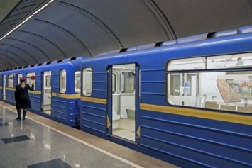 Киевский метрополитен отказался от жетонов: как платить за проезд