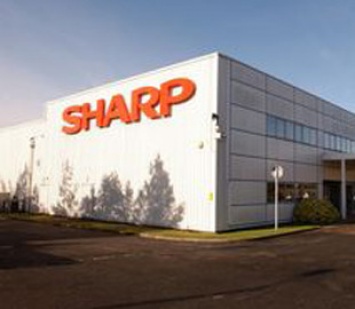 Sharp отчиталась о падении прибыли на 37%