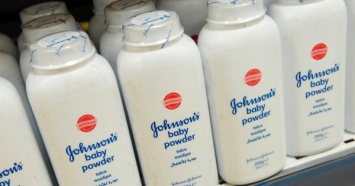 Johnson & Johnson прекращает производство и продажу тальковой присыпки