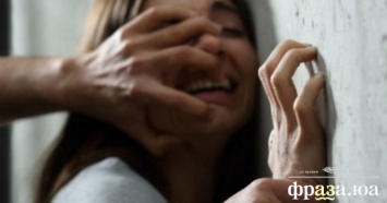 В Ивано-Франковске мужчина четыре года насиловал свою дочь, чем довел ее до самоубийства