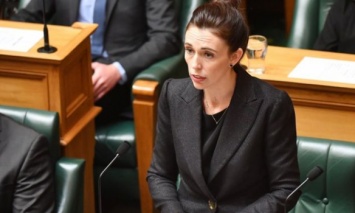 Правительство Новой Зеландии освободило от карантина общепит и предложило ввести 4-дневную рабочую неделю