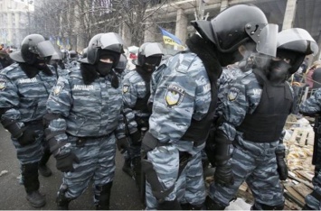 Двум экс-бойцам «Беркута» объявили подозрения по делу Майдана