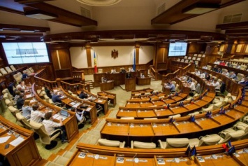 Парламент Молдовы назначил выборы президента на 1 ноября