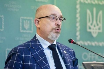 ''Люди должны попадать в Европу'': министр назвал условия открытия КПВВ на Донбассе