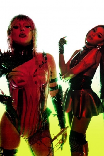 Леди Гага и Ариана Гранде выпустили совместный трек Rain On Me