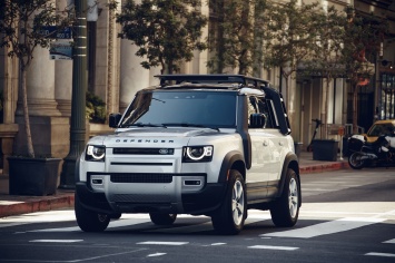 Новый Land Rover Defender уже в Украине