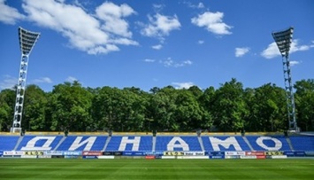 Украинские футбольные клубы сыграли первые матчи после карантина