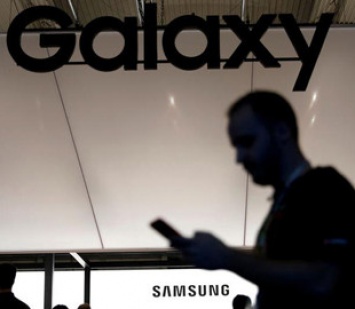 Samsung впервые проведет презентацию флагманского смартфона в формате онлайн