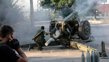 Российские артиллеристы приезжают на Донбасс сдавать экзамены - Резников