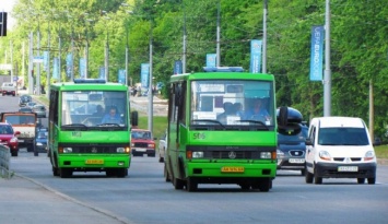 В Харьковской области возобновил работу автотранспорт